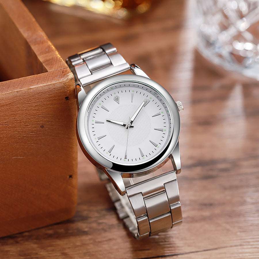 the best alternative watch available at Luxe Glow online store, the best affordable watch under 150$. a perfect first watch