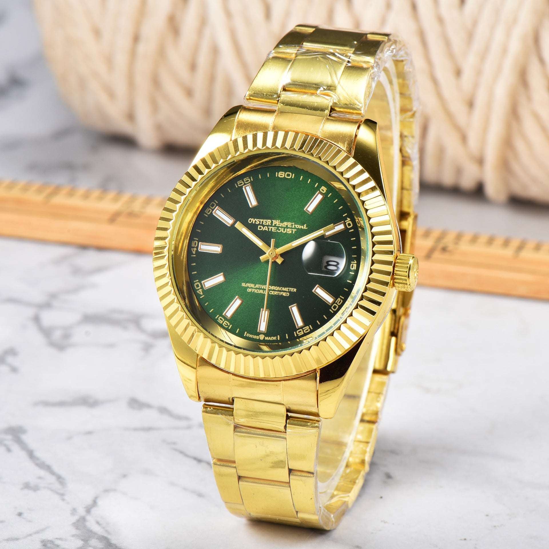 the best alternative watch available at Luxe Glow online store, the best affordable watch under 150$. a perfect first watch